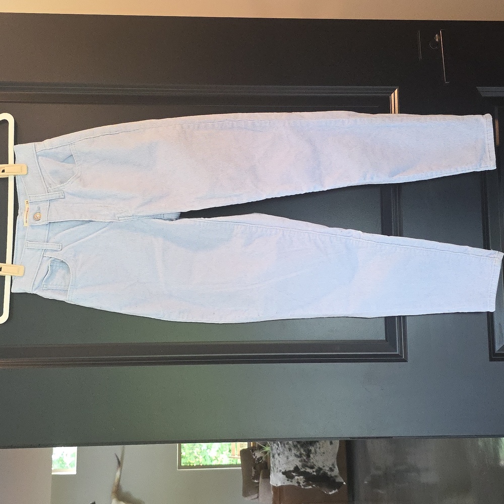 EUC LEVI'S baby blue corduroy pants high-waisted mom